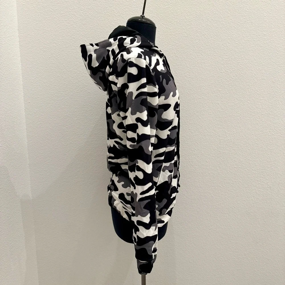 Custom Hoodie - Picture 5 of 12